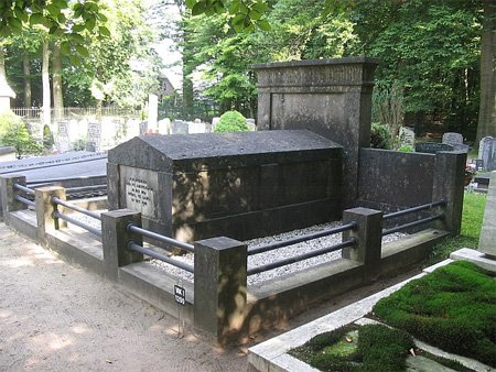 grave